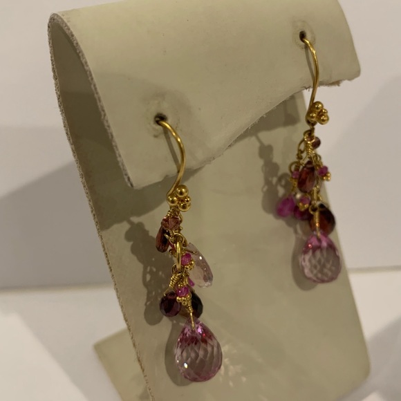 22 karat gold Laura Gibson earrings - Picture 5 of 5